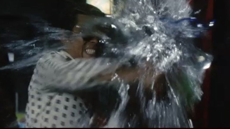 кадр из фильма 武闘拳　猛虎激殺！