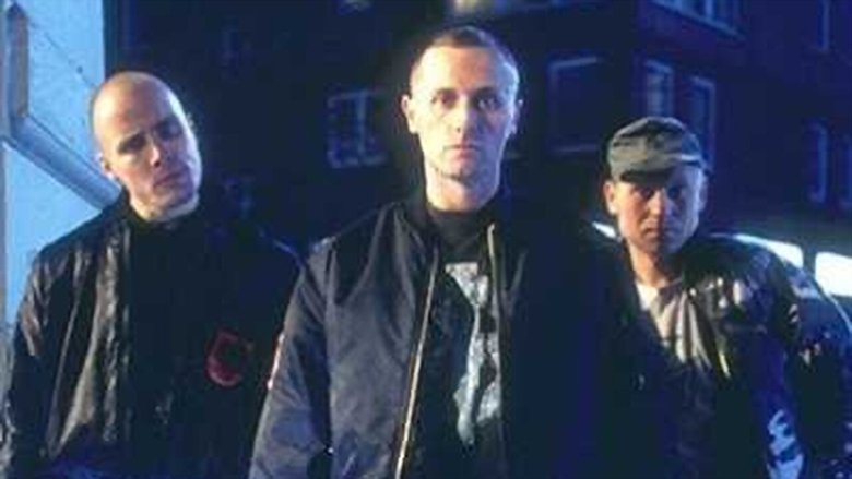 кадр из фильма В стане врага