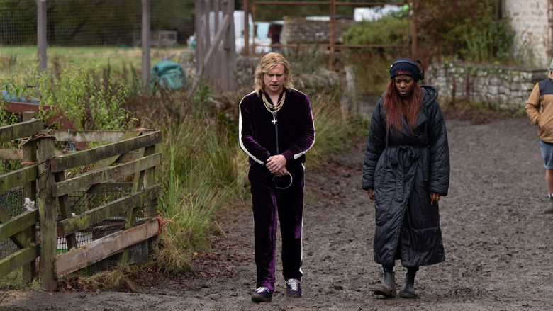 кадр из фильма 28 лет спустя: Храм костей