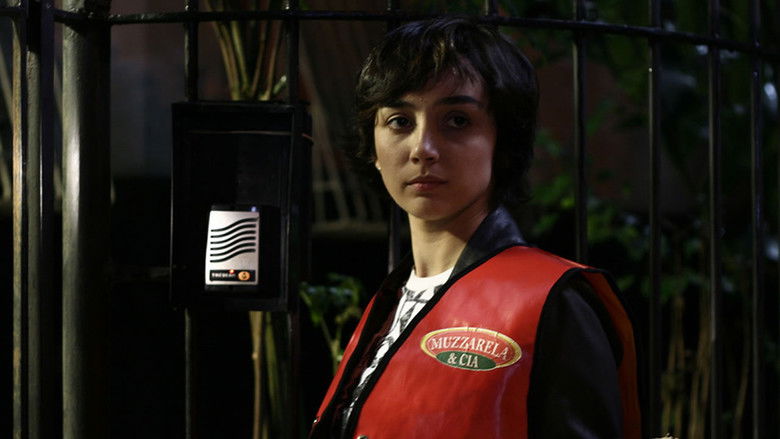 кадр из фильма Elvis & Madonna