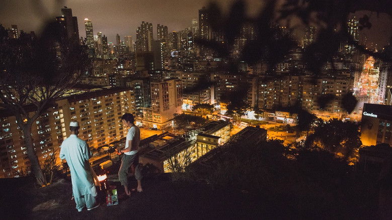 кадр из фильма 山洞野人