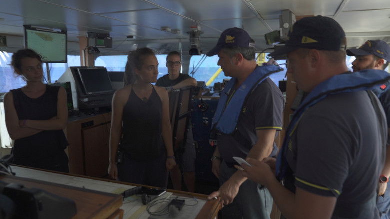 кадр из фильма SeaWatch 3