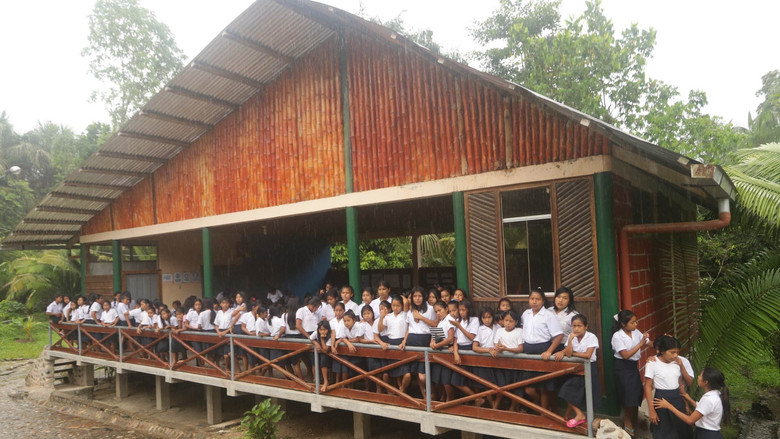 кадр из фильма El huaro