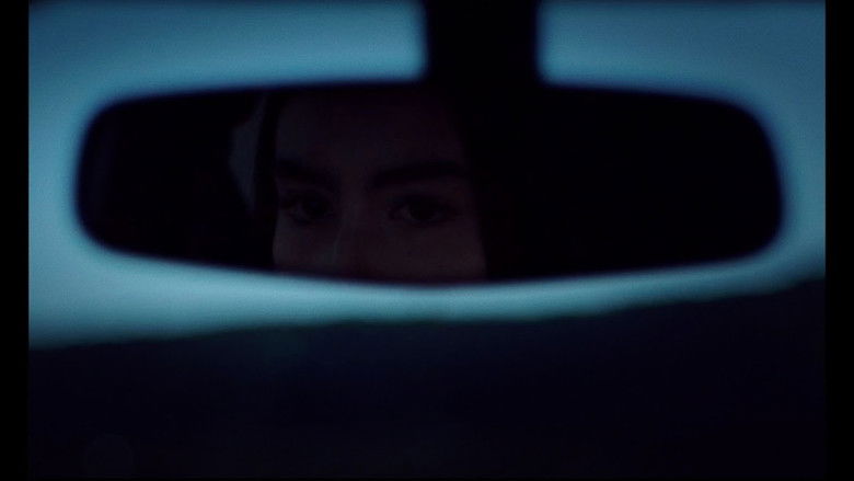 кадр из фильма Parallel