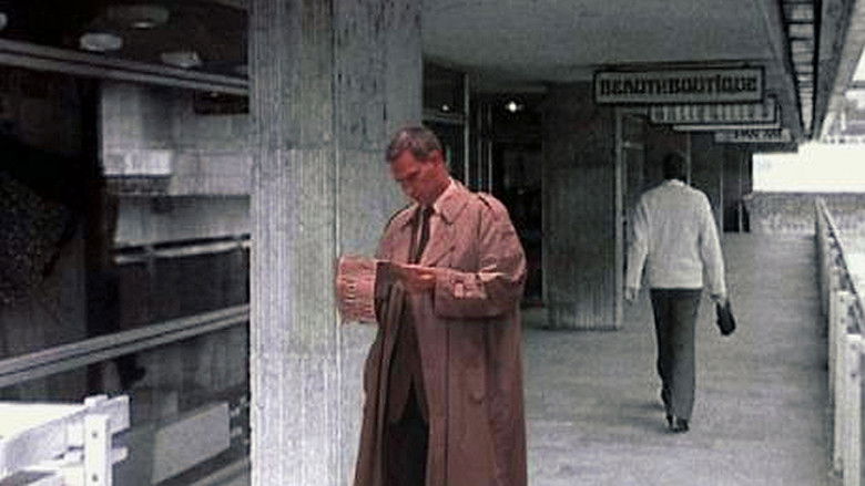 кадр из фильма Kémek a porfészekben - Rimner Gábor története