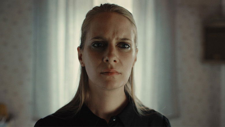 кадр из фильма Заклятье: Дом тьмы