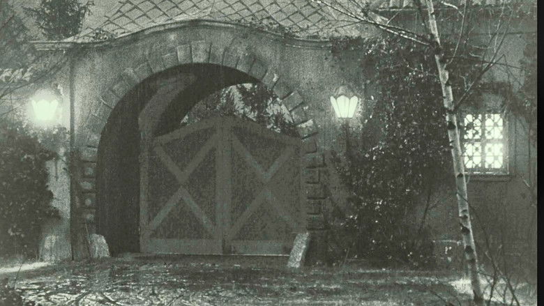 кадр из фильма Замок Фогелёд