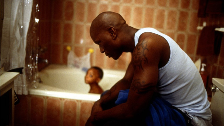 кадр из фильма Малыш