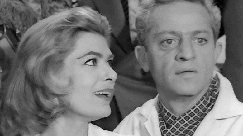 кадр из фильма Никогда в воскресенье