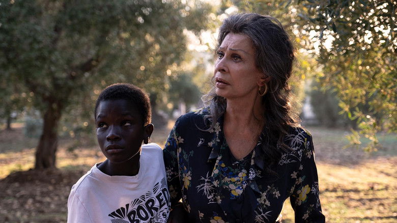 кадр из фильма Вся жизнь впереди