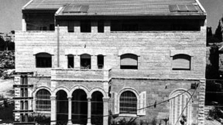 кадр из фильма Bayit