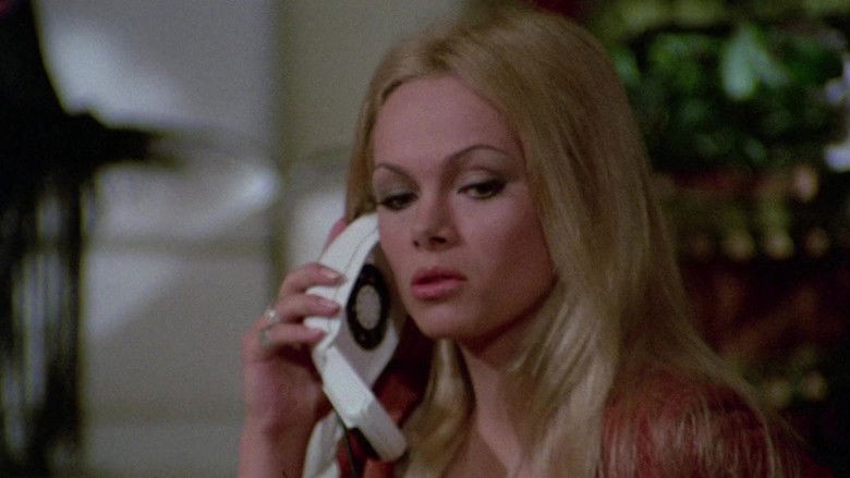 кадр из фильма Танцевальные па по лезвию бритвы