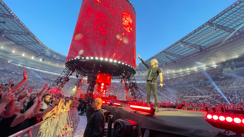 кадр из фильма Indochine : Central Tour au cinéma