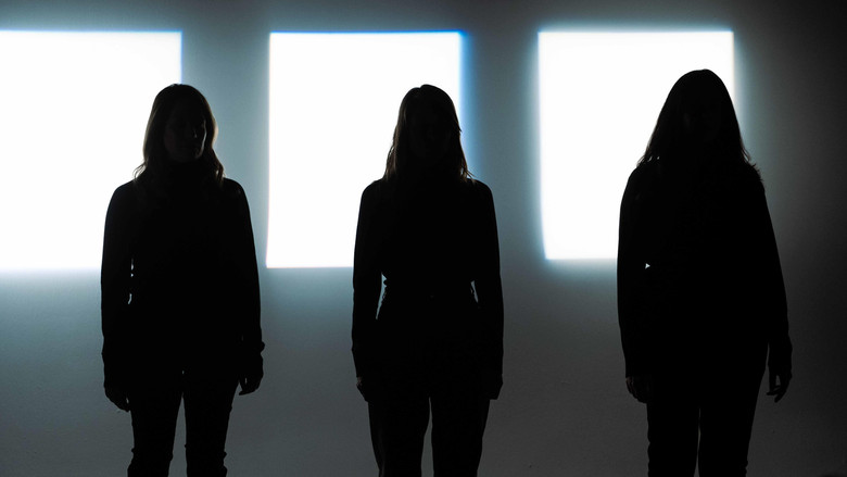 кадр из фильма La nuit du 4 au 5