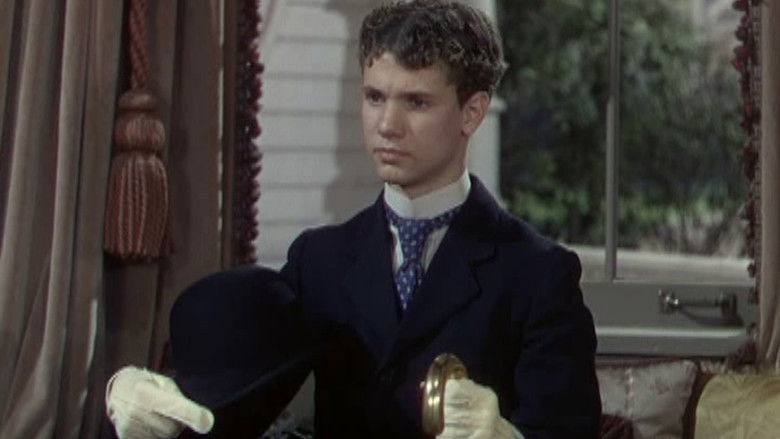 кадр из фильма The Happy Years