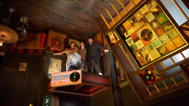 кадр из фильма Клаустрофобы