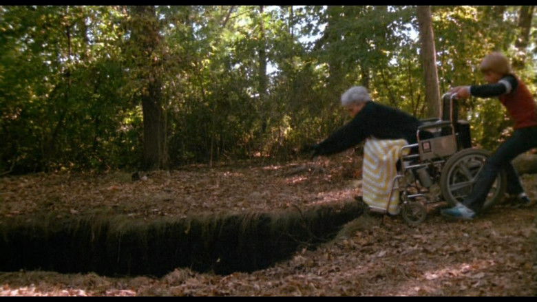 кадр из фильма Яма