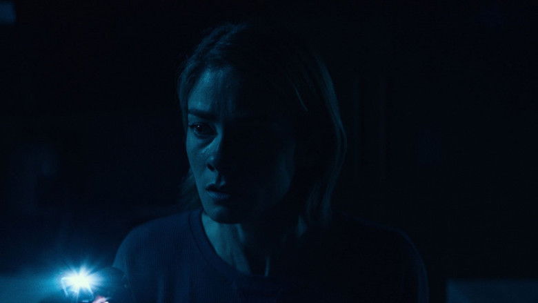 кадр из фильма Haunted