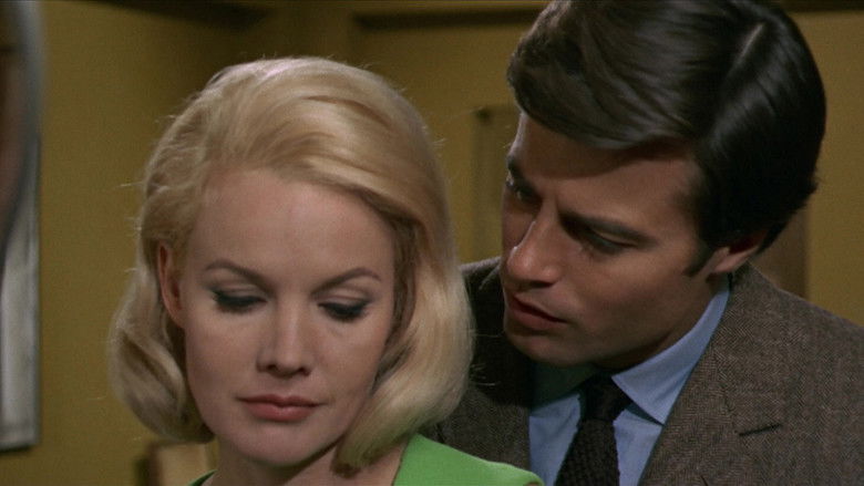 кадр из фильма Нежные руки Деборы