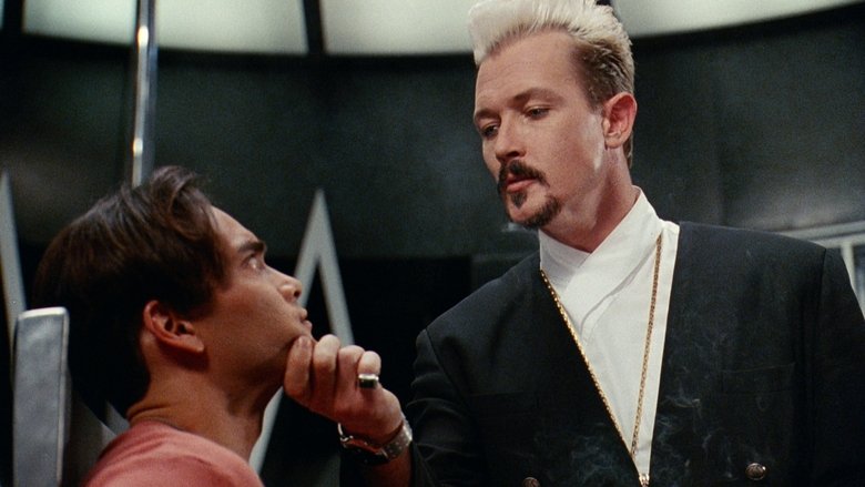 кадр из фильма Двойной дракон