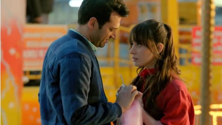 кадр из фильма Первый Поцелуй