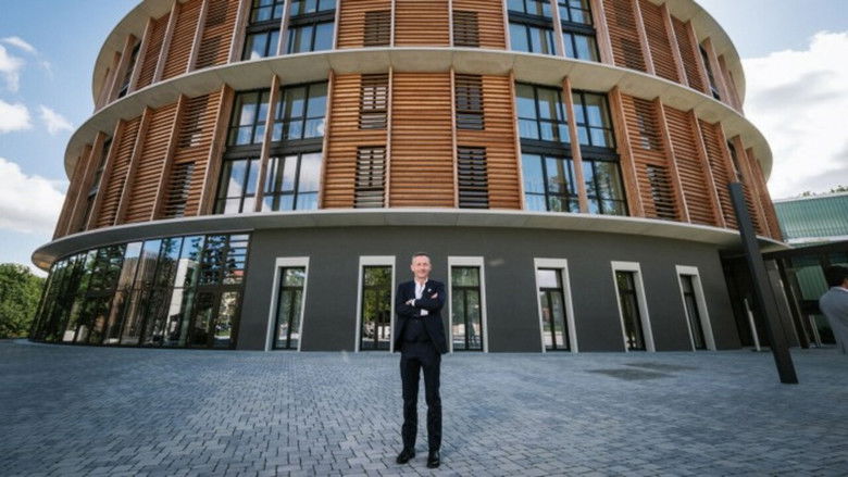 кадр из фильма Vier Sterne Plus