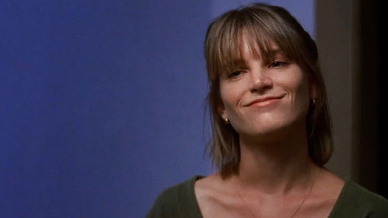 кадр из фильма Взрослая жизнь