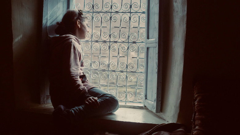 кадр из фильма Puisque je suis née