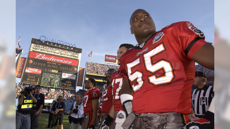 кадр из фильма America’s Game: 2002 Tampa Bay Buccaneers