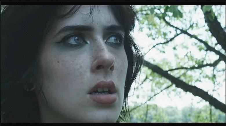 кадр из фильма Asylum in The Garden