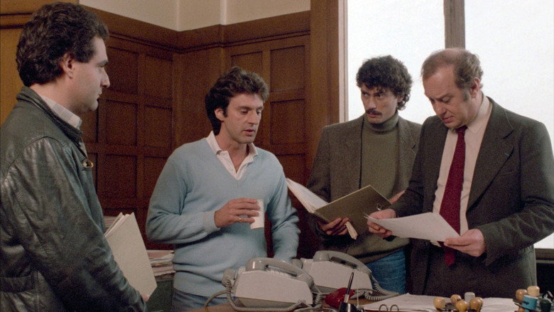 кадр из фильма L'Indic