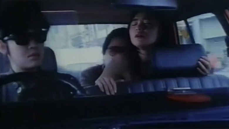 кадр из фильма 地下鉄連続レイプ 制服狩り