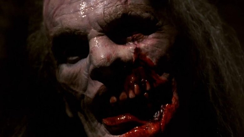 кадр из фильма Урод в замке