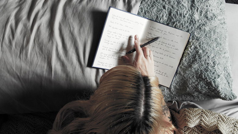 кадр из фильма UPFALL