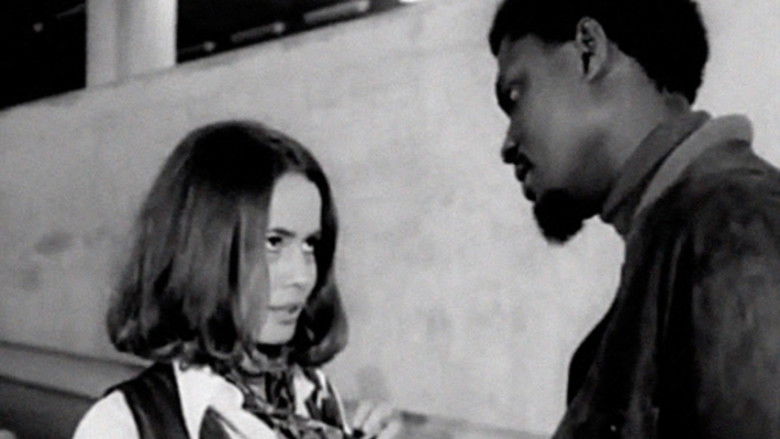 кадр из фильма Compasso de Espera