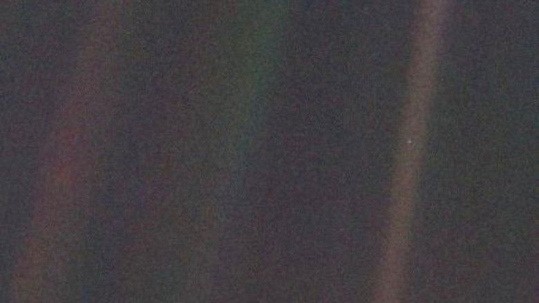 кадр из фильма Voyager: To the Final Frontier