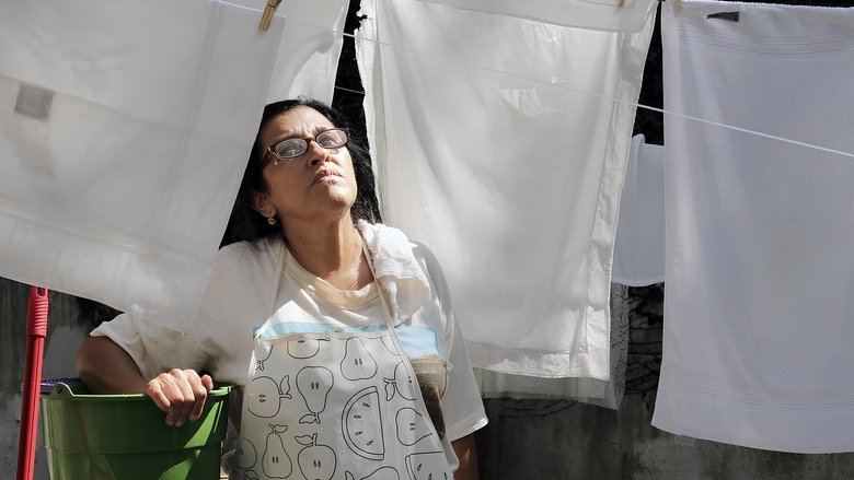 кадр из фильма Во сколько она вернётся?