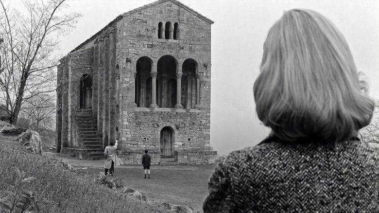 кадр из фильма You're the one (Una historia de entonces)