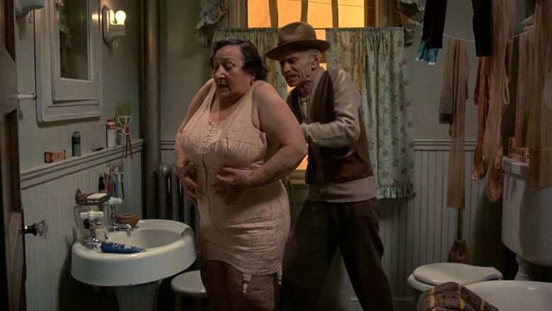 кадр из фильма Эпоха радио