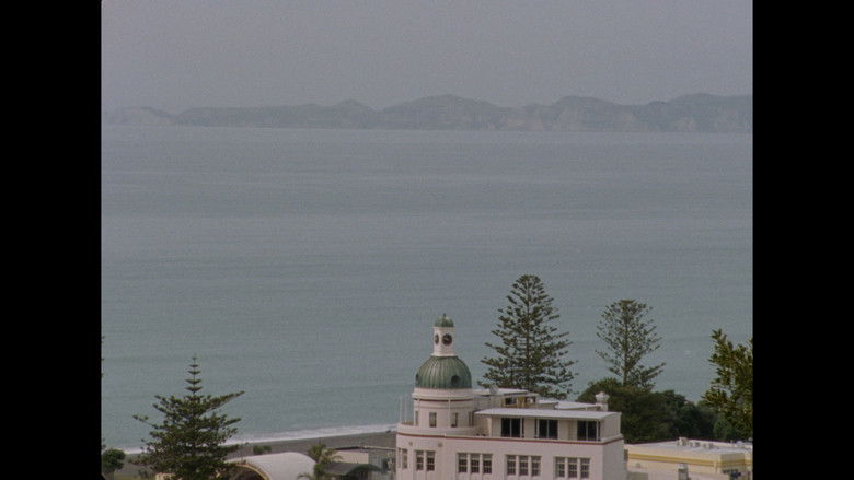 кадр из фильма Grateful Grapefruit