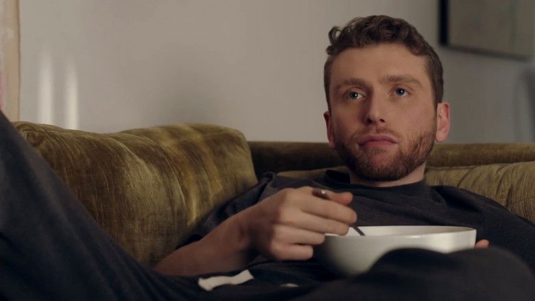 кадр из фильма You Say Hello