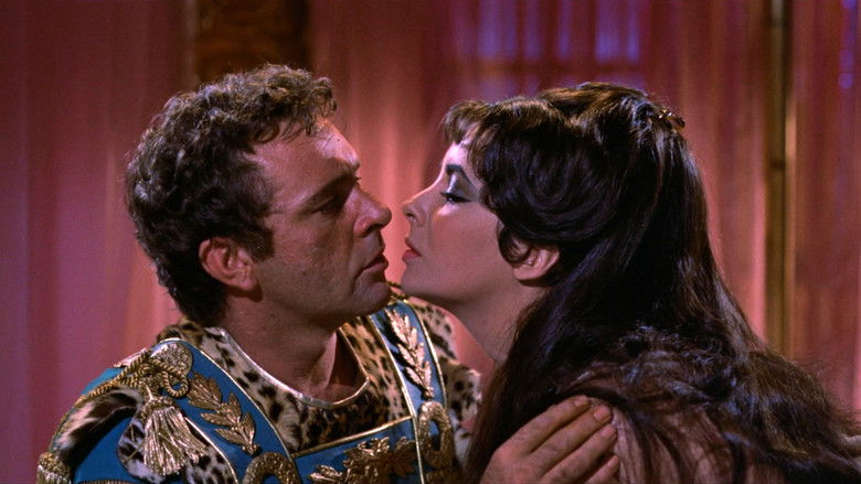 кадр из фильма Клеопатра