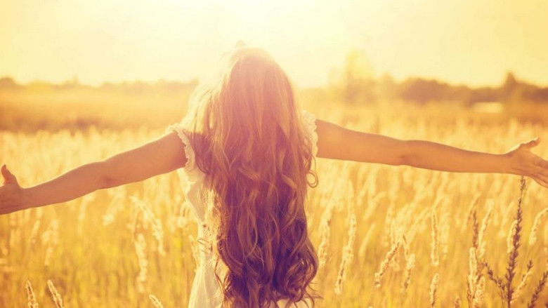 кадр из фильма Faith's Song