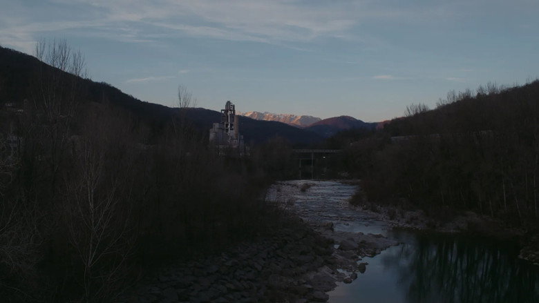 кадр из фильма Bela koprena