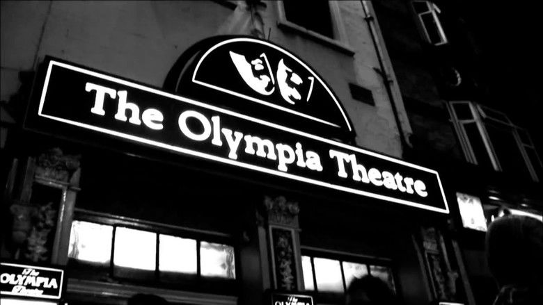 кадр из фильма R.E.M. Live