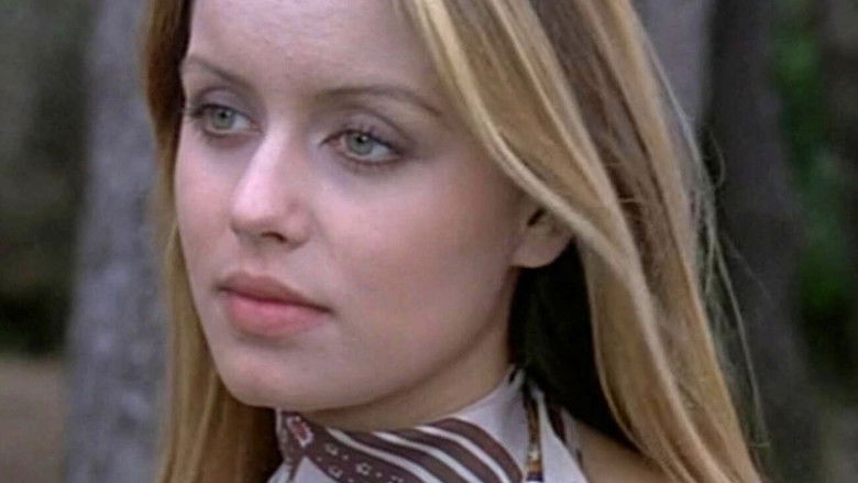 кадр из фильма Несовершеннолетняя