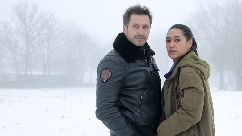 кадр из фильма Meurtres dans le Cantal