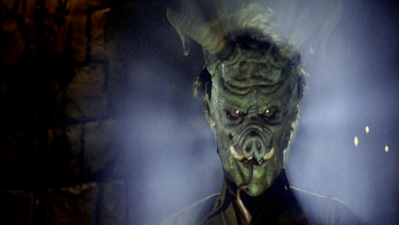 кадр из фильма Зловещий договор