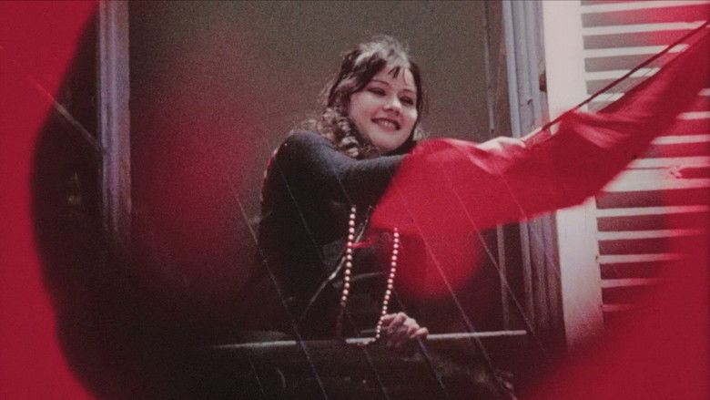 кадр из фильма La révolution n'est qu'un début. Continuons le combat.