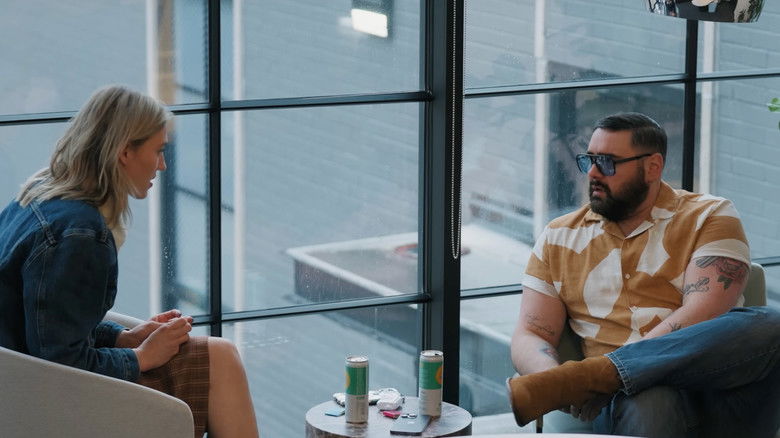 кадр из фильма Miss Q